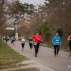16. Mali kraški maraton 2016