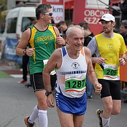 16. Mali kraški maraton 2016