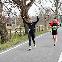 16. Mali kraški maraton 2016